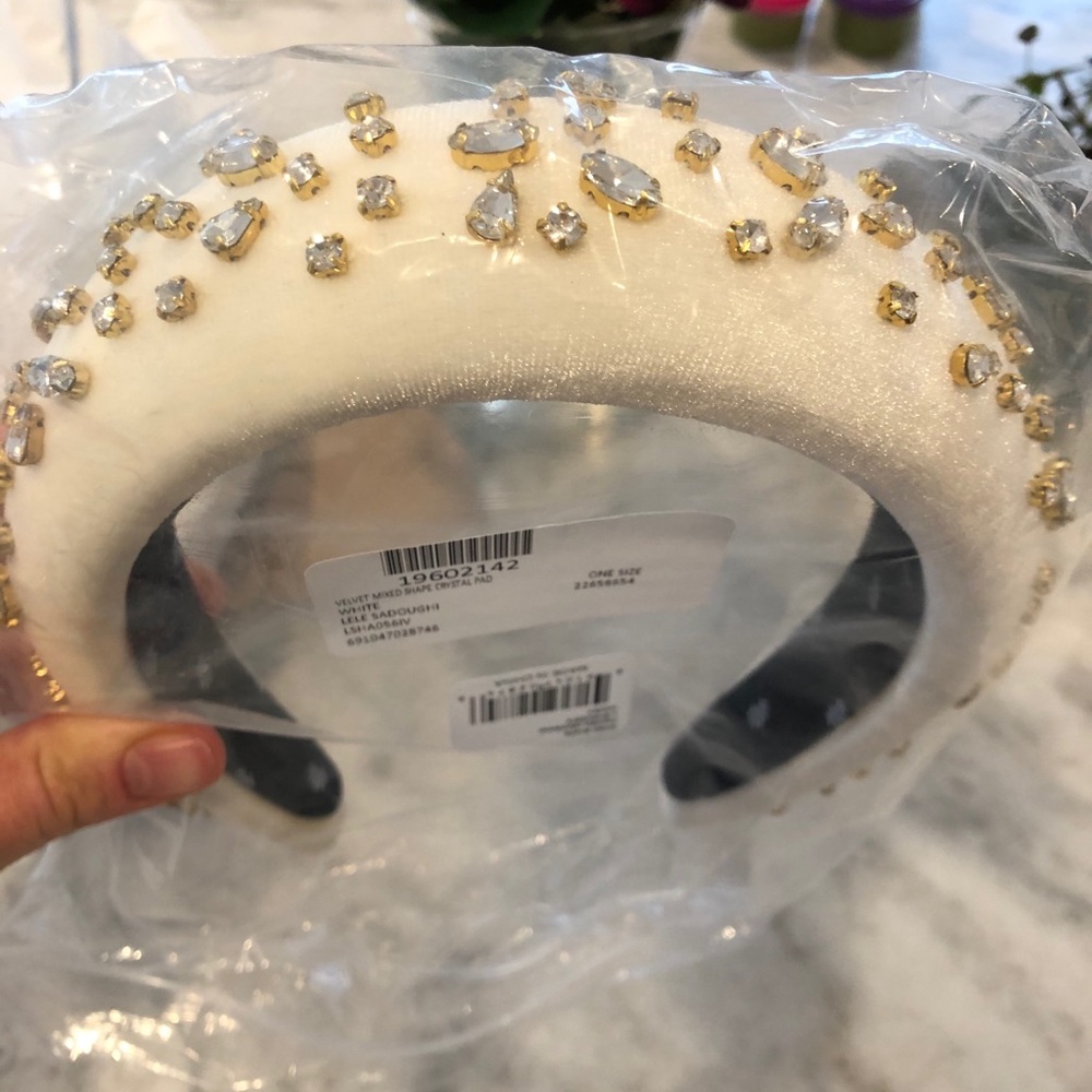 Lele Sadoughi White Velvet Headband